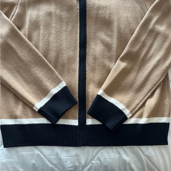St. John Sport wool mix beige Cardigan M - Picture 3 of 5